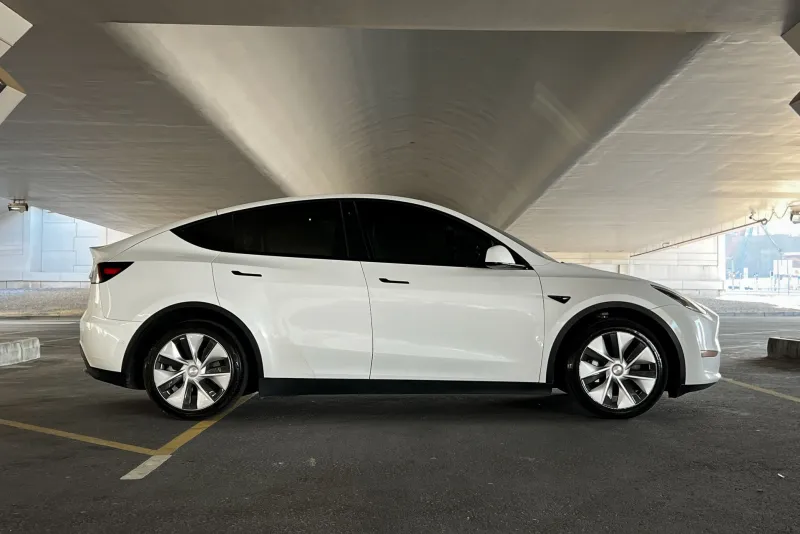 Tesla Model Y 2022 #4
