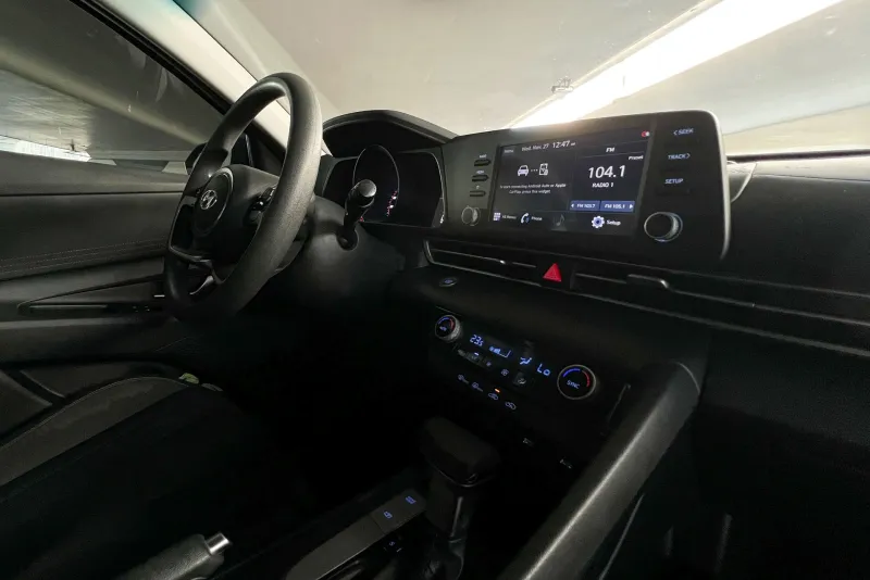 Hyundai Elantra 2021 #11