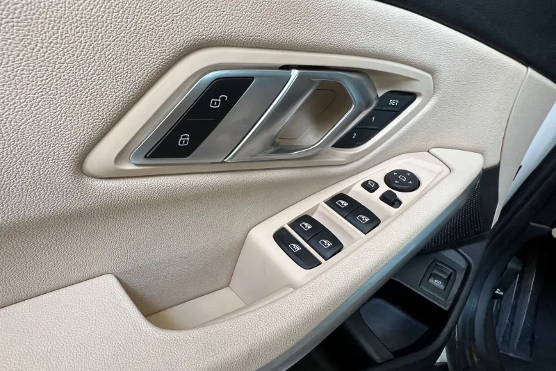 BMW 330i 2021 #11