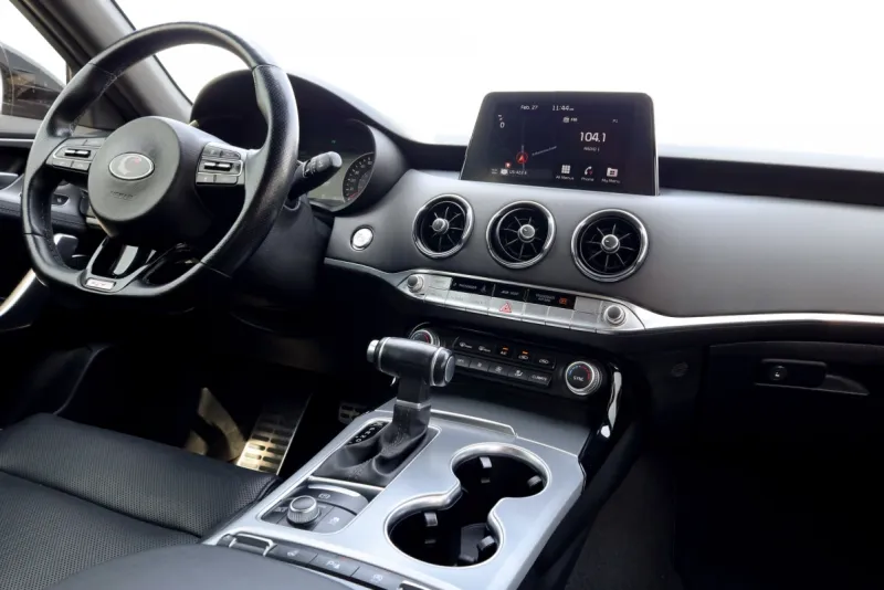 KIA Stinger GT 2021 #8