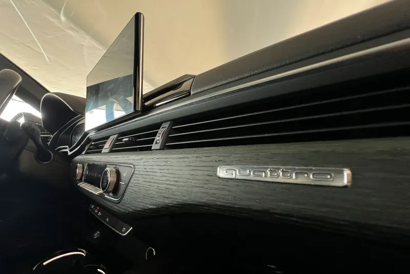 Audi A4 2022 #15