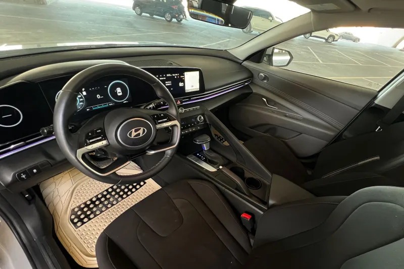 Hyundai Elantra 2024 #10