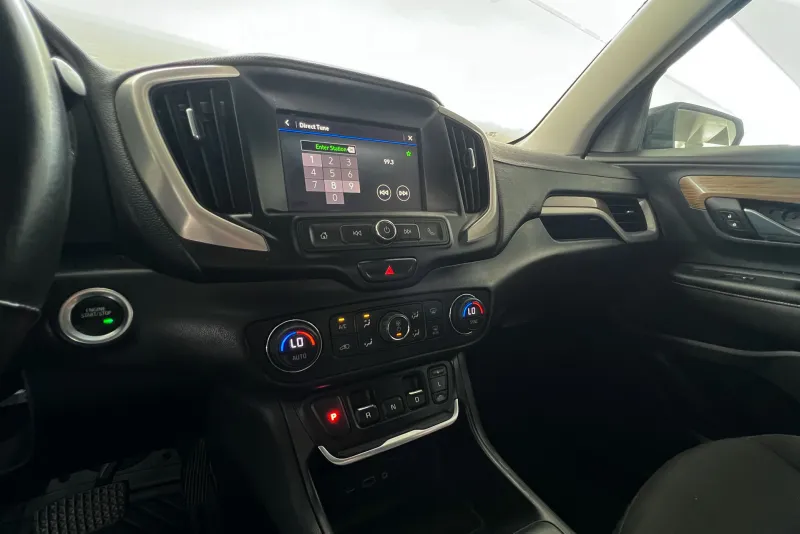 GMC Terrain 2021 #10