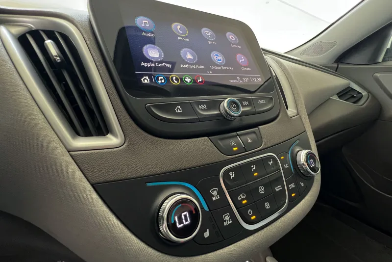 Chevrolet Malibu 2022 #10