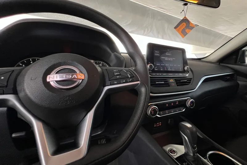 Nissan Altima 2021 #11