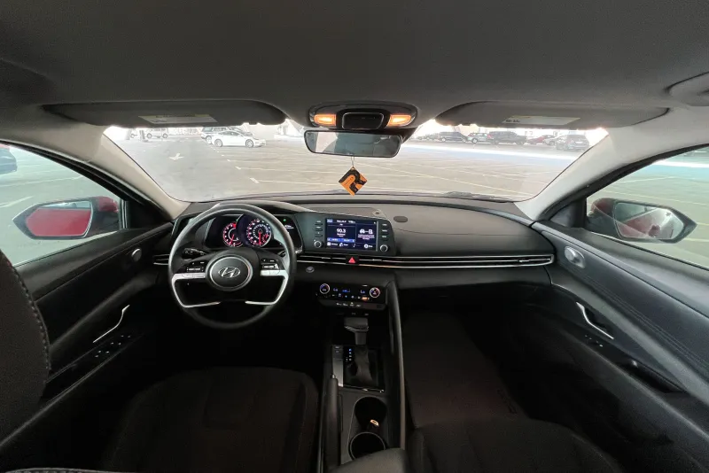 Hyundai Elantra 2022 #9