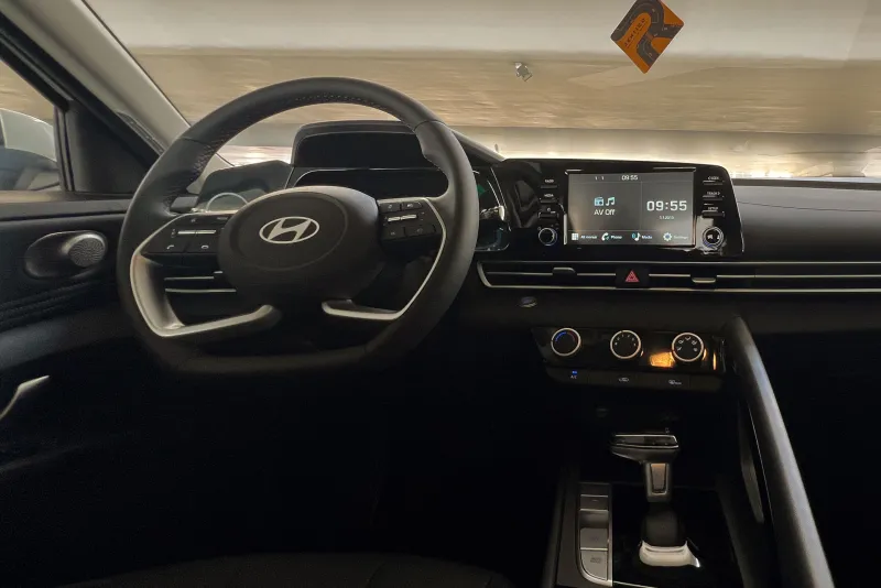 Hyundai Elantra 2025 #7