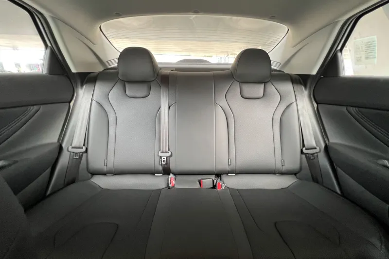 Hyundai Elantra 2025 #17