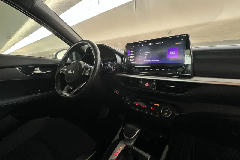 KIA Forte GT-line 2023 #13