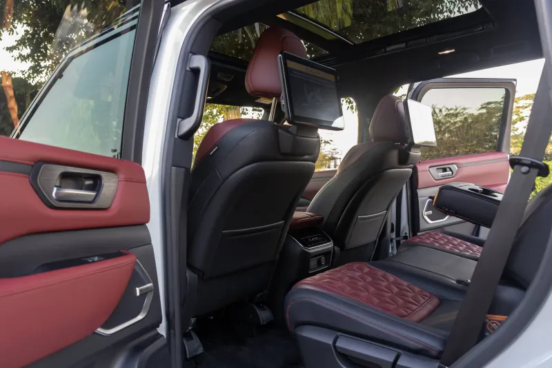 Nissan Patrol Platinum Twin Turbo V6T 2025 #14
