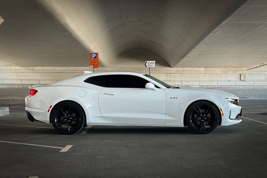 Chevrolet Camaro V8 6.2L #3