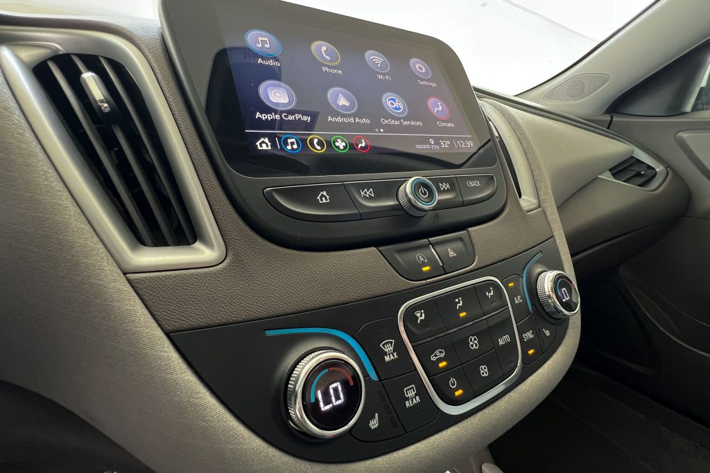 Chevrolet Malibu #8