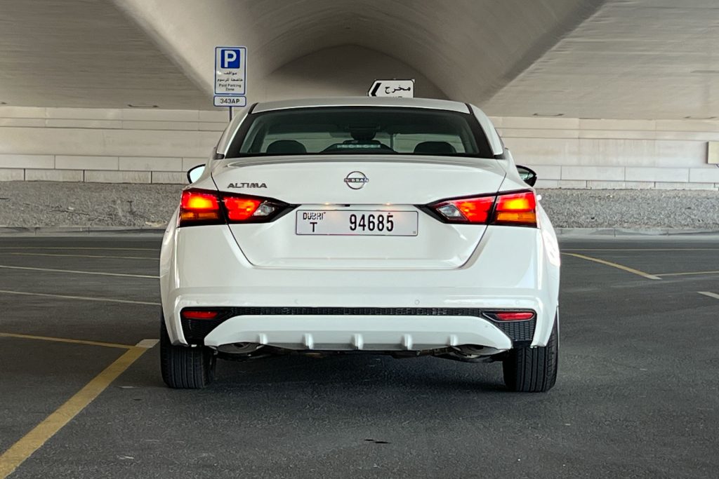 Nissan Altima #4