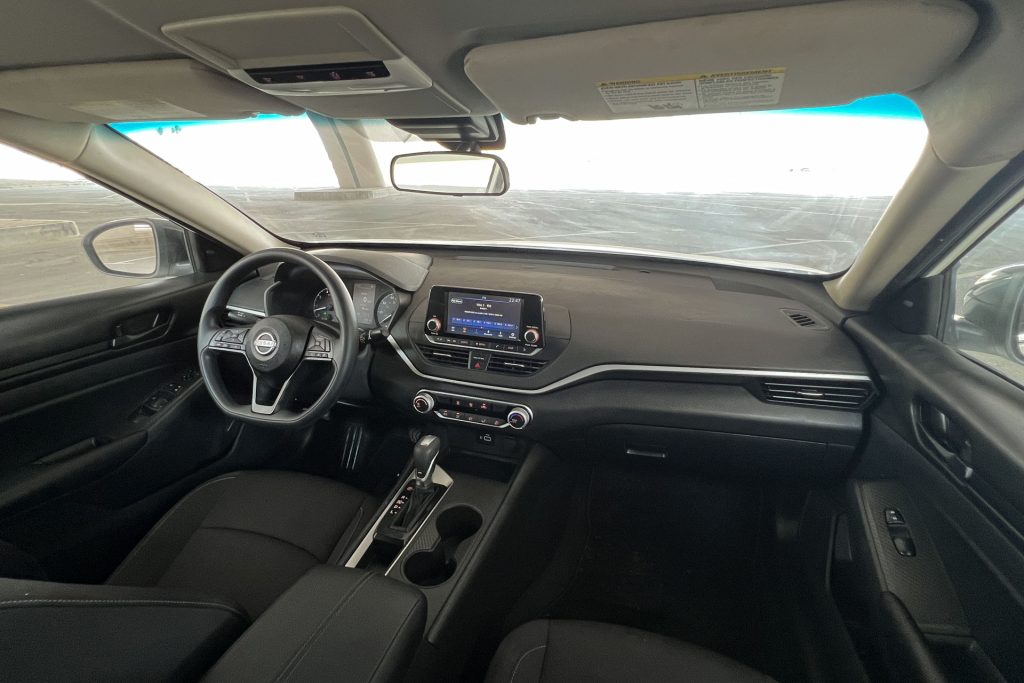 Nissan Altima #10