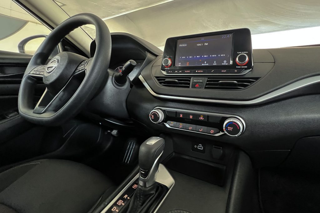 Nissan Altima #11
