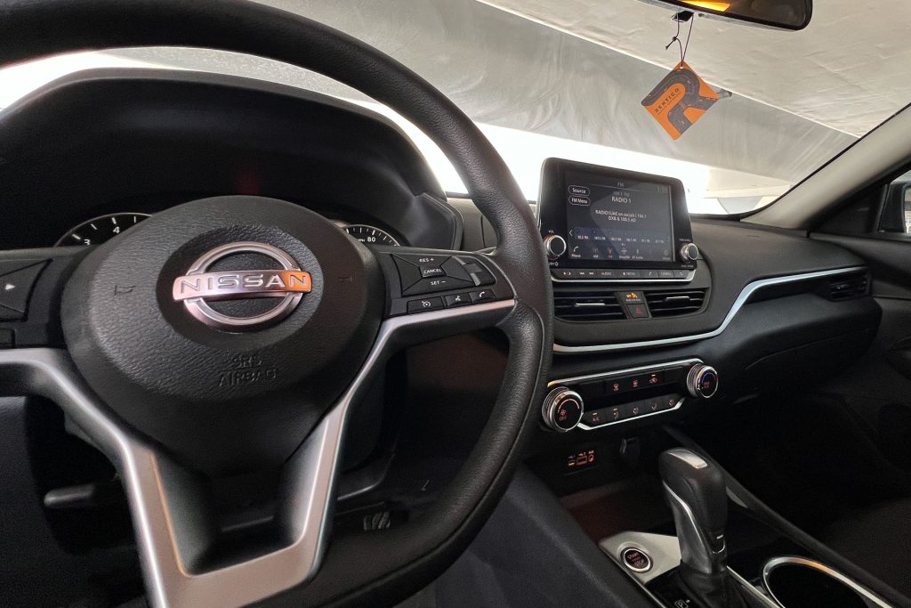 Nissan Altima #9