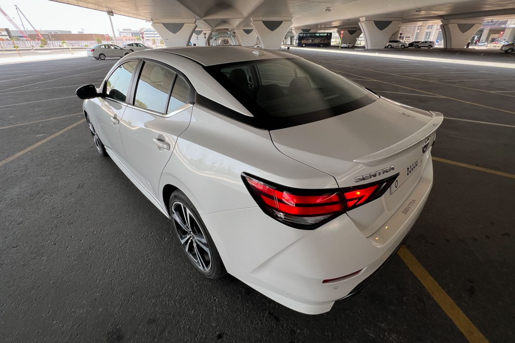 Nissan Sentra #5