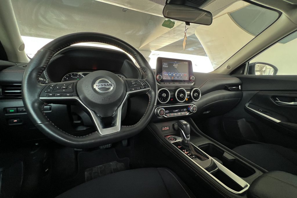 Nissan Sentra #9