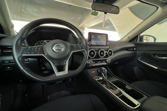 Nissan Sentra #9