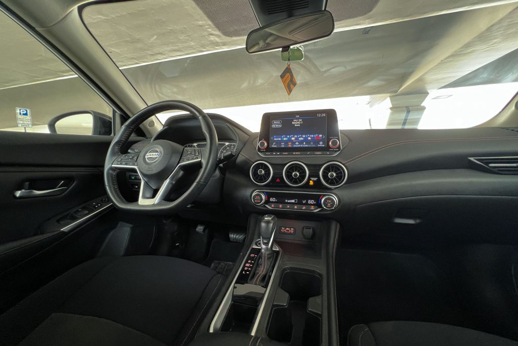 Nissan Sentra #11
