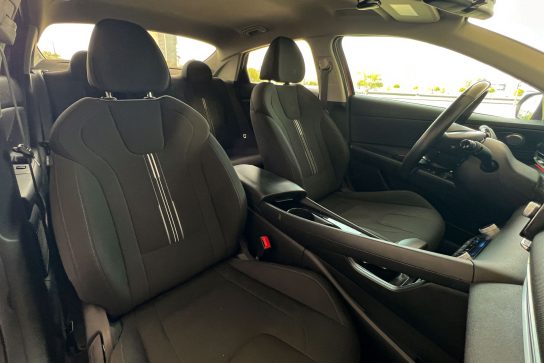 Hyundai Elantra #12