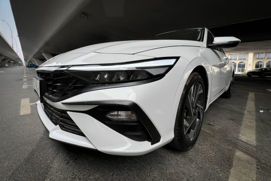 Hyundai Elantra #8