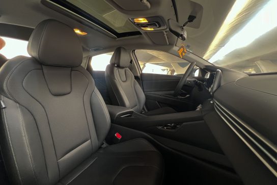 Hyundai Elantra #10