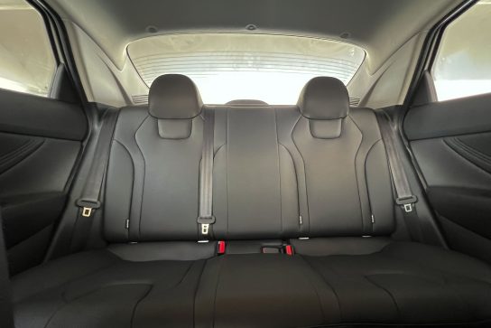 Hyundai Elantra #11
