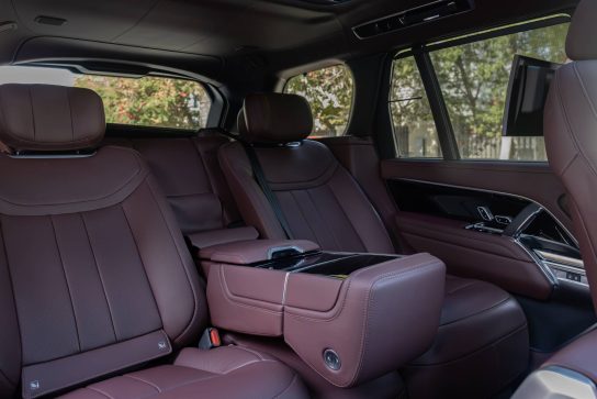 Land Rover Range Rover Vogue Autobiography V8 #14