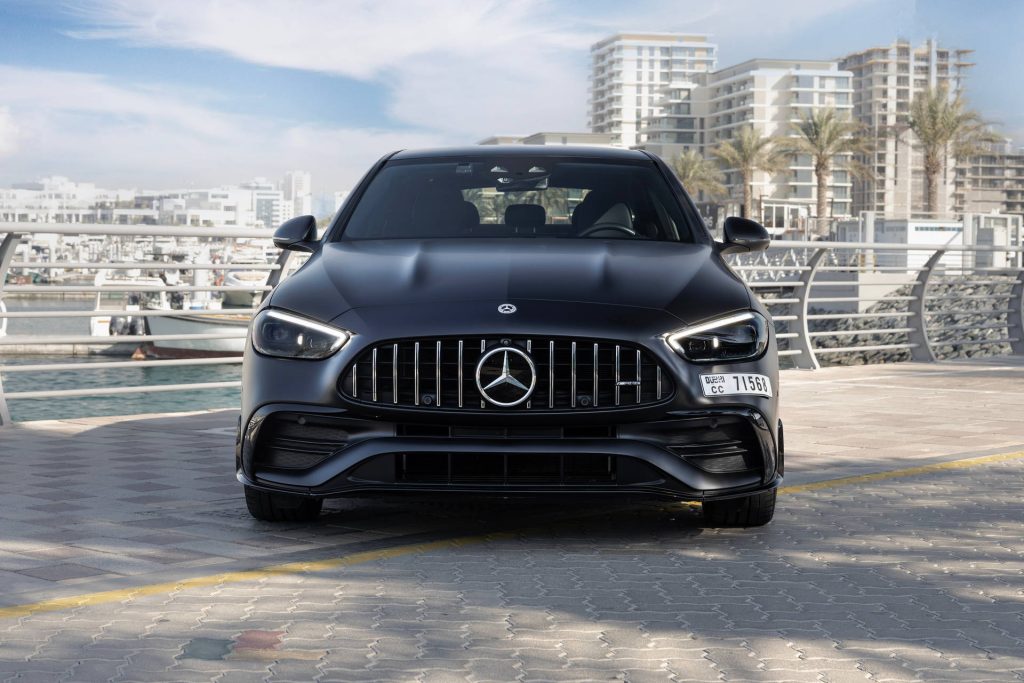 Mercedes C43 #0