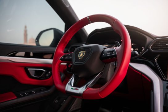 Lamborghini Urus #0